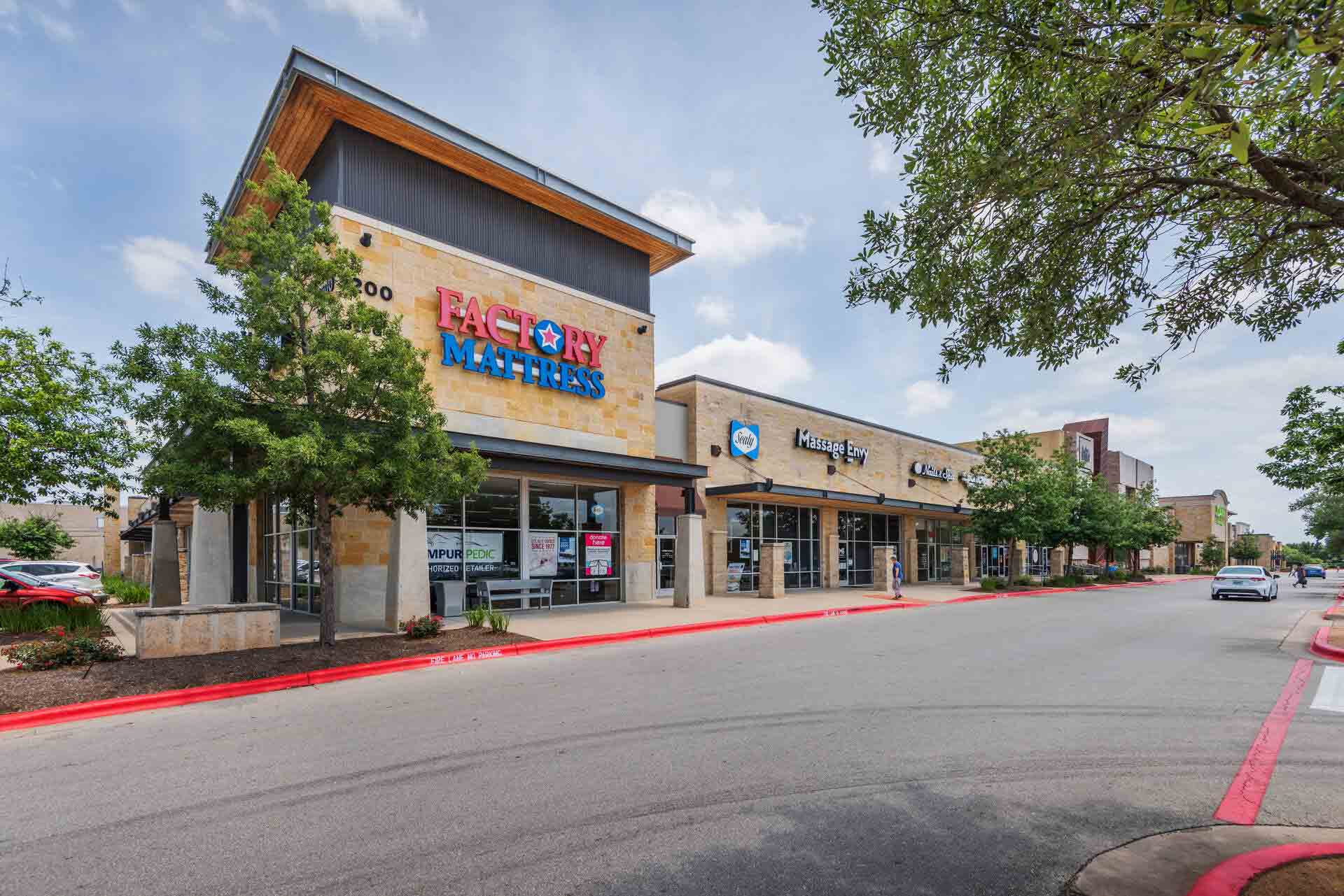 44703 2 University Oaks Shopping Center