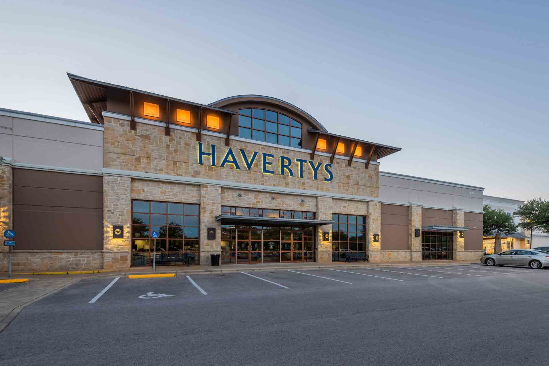 44776 3 Shops At Arbor Trails