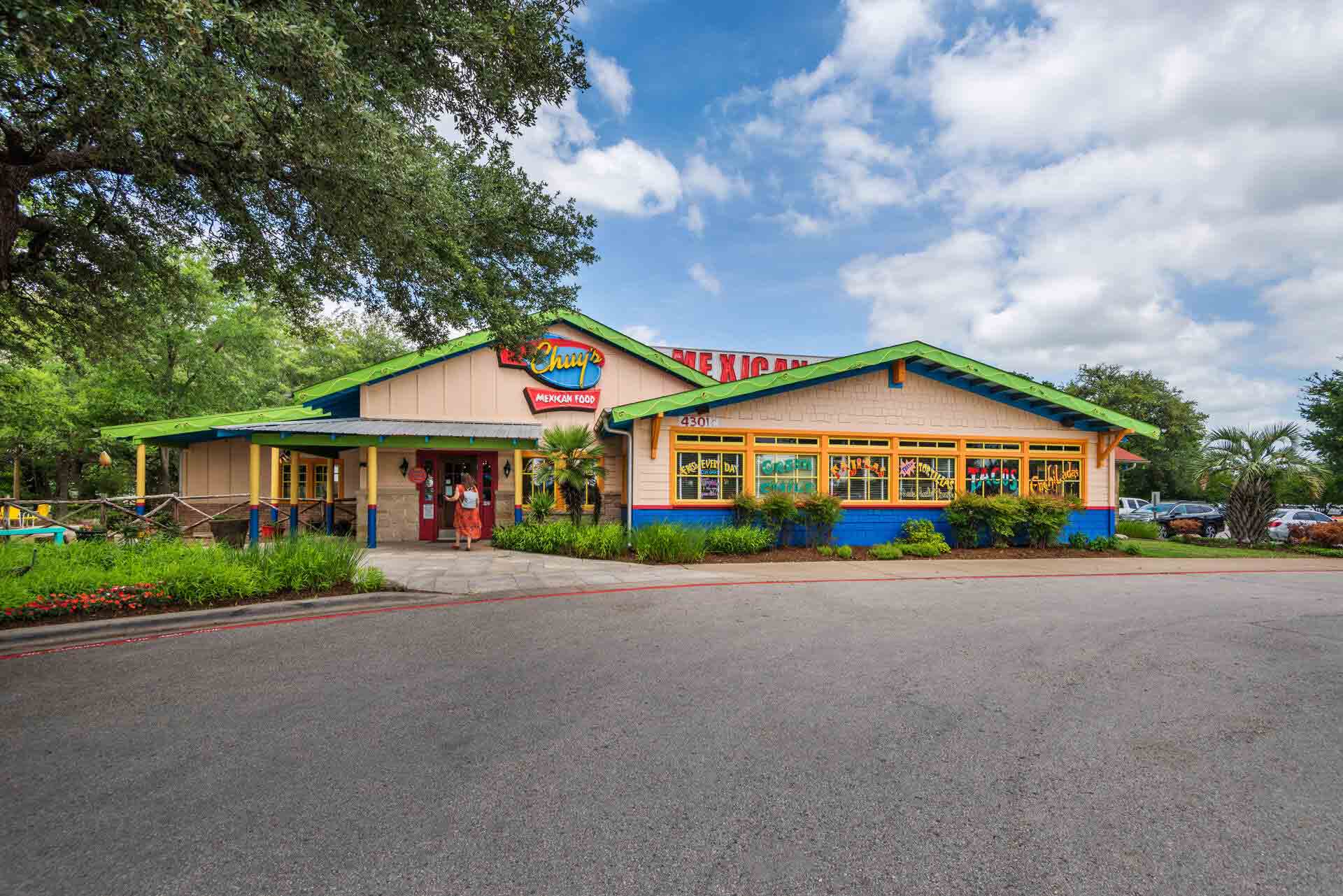 44776 5 Shops At Arbor Trails