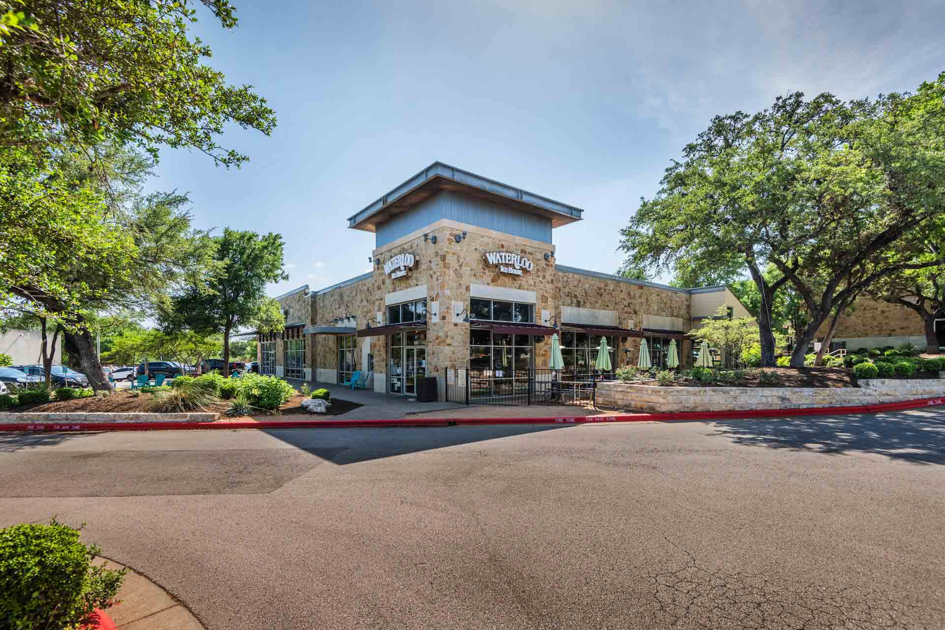 44777 3 Escarpment Village