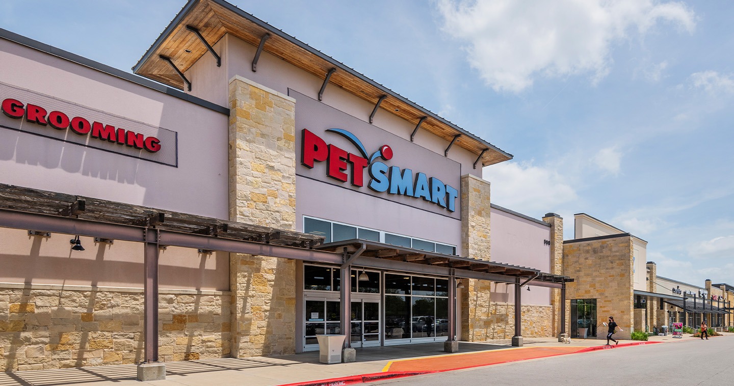 University Oaks Shopping Center