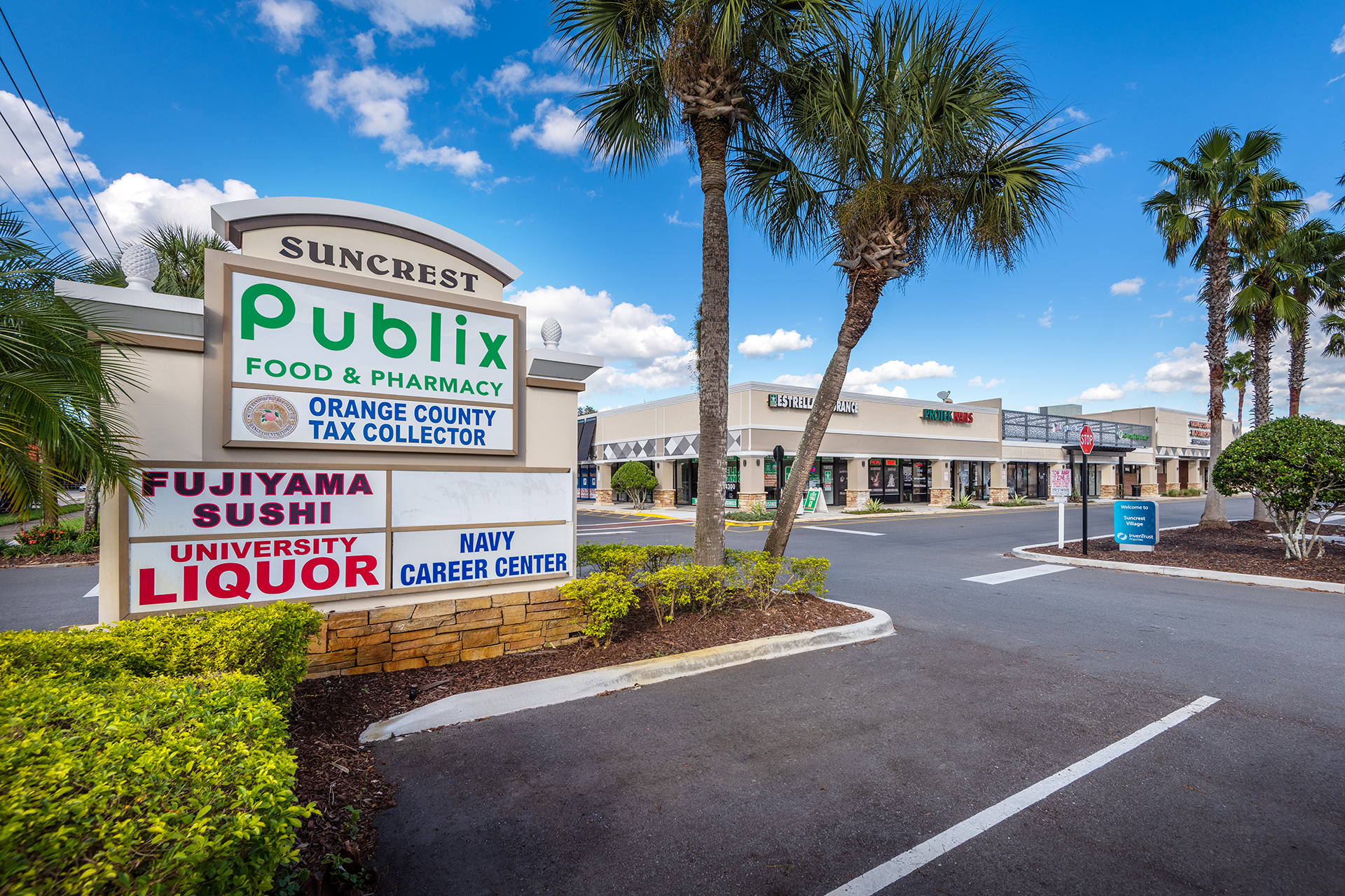 44732 2 Suncrest Village
