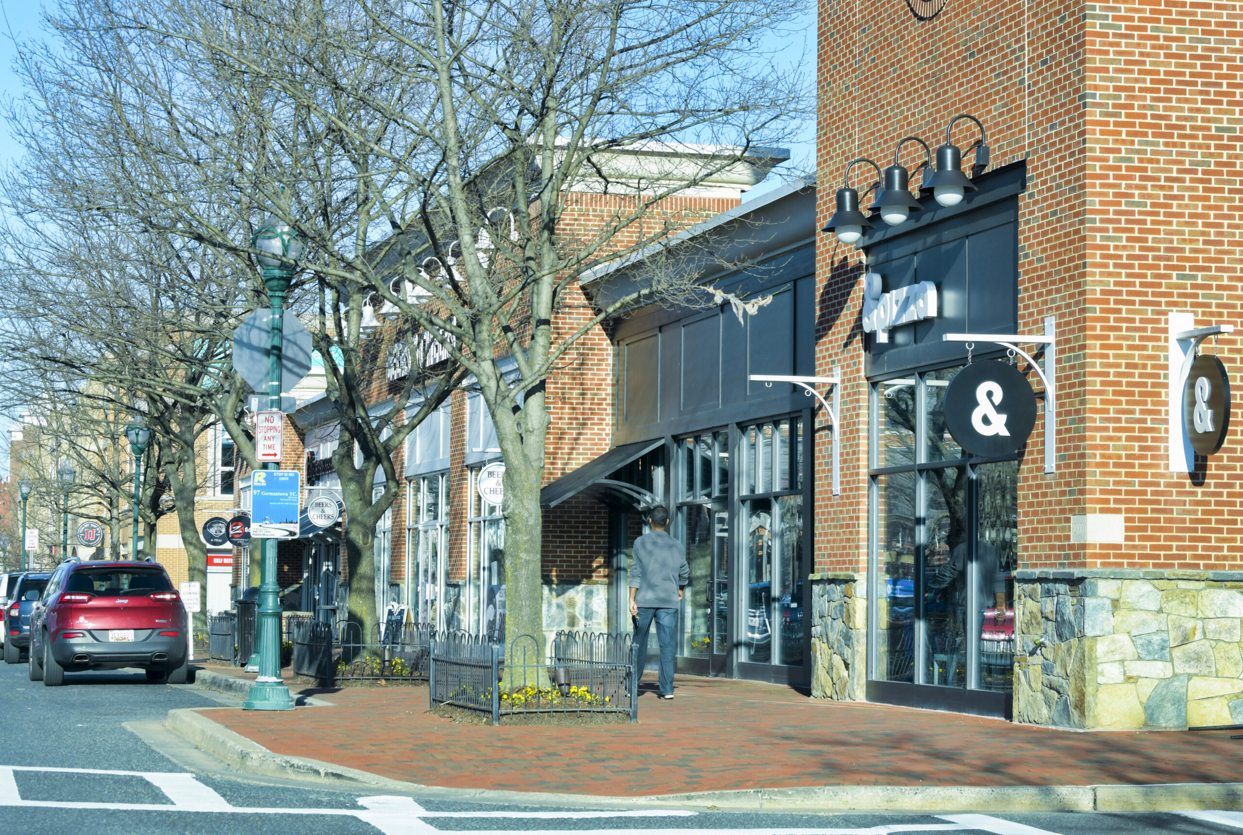 44753 3 Shops At Town Center