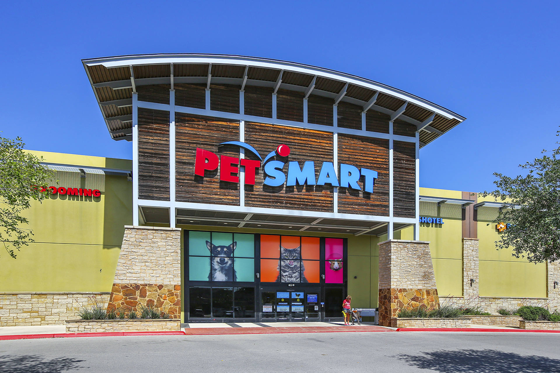 44787 2 Stone Ridge Market 1