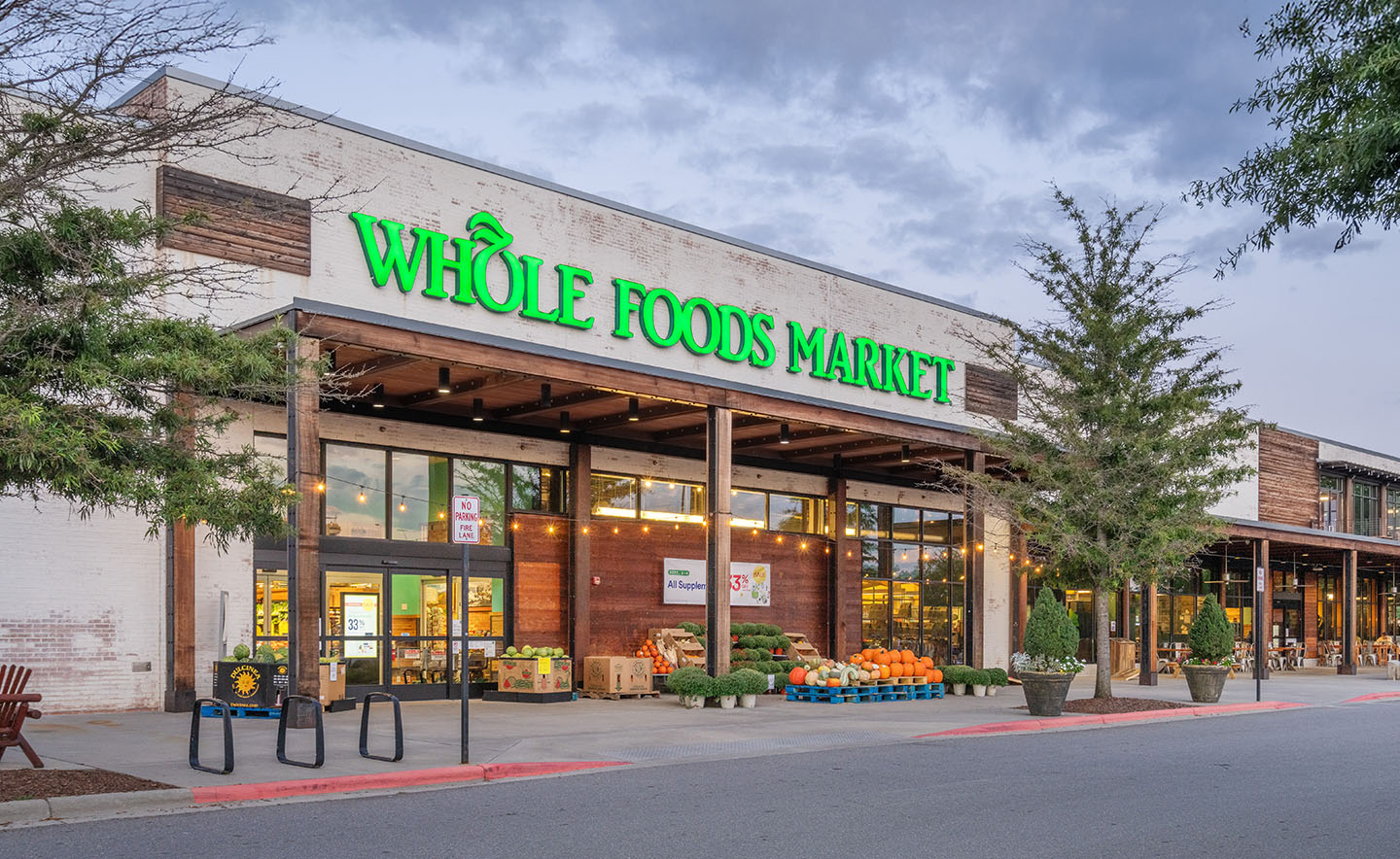 44803_7_Asheville-Market