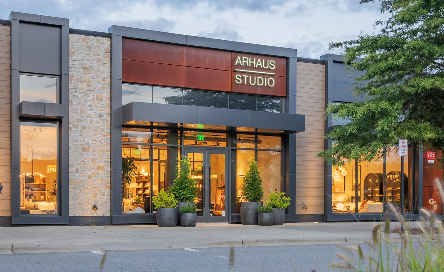 44803_8_Asheville-Market