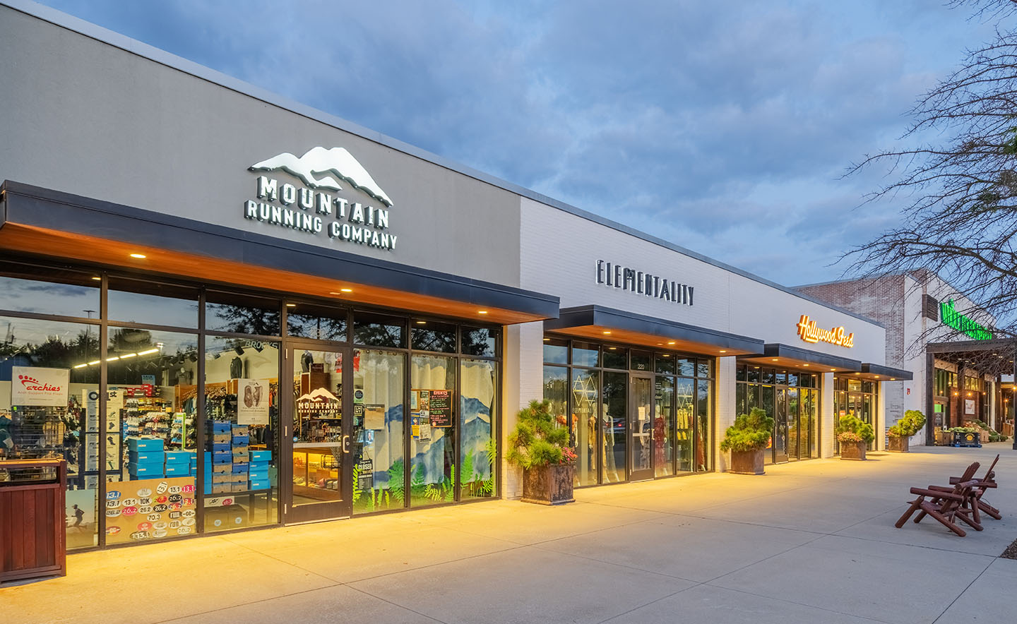 44803_9_Asheville-Market